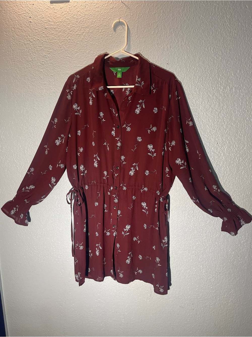 dip Burgundy Floral Button-Front Shirred-Waist Tunic